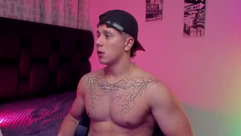 astonhills online show from October 15, 2:26 am