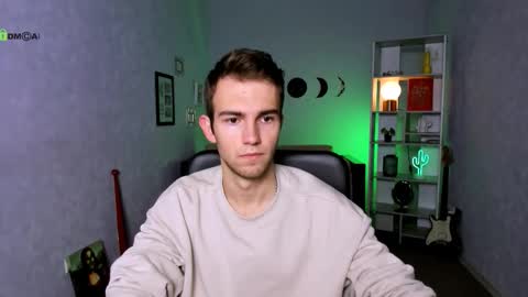 astren online show from November 23, 10:13 am