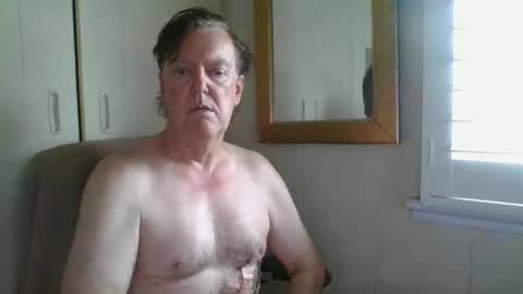 astute008 online show from February 2, 6:54 am