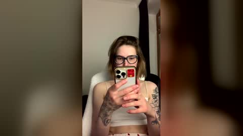 asya_new online show from April 4, 9:33 pm