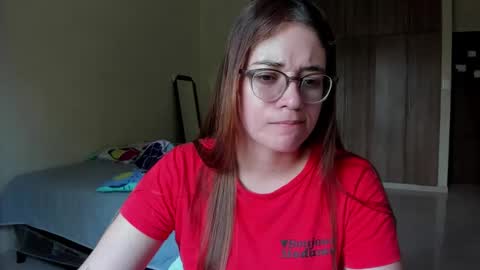 Snapshot of atenas__05 chatting on January 22, 7:03 pm atenas online show from January 22, 7:03 pm