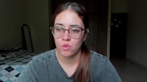 Snapshot of atenas__05 chatting on February 11, 7:05 pm atenas online show from February 11, 7:05 pm