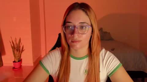 atenas online show from February 15, 9:35 pm