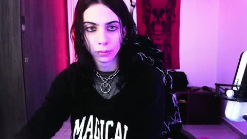 athenauwu online show from April 17, 8:06 am