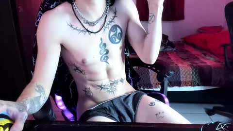 Snapshot of atheneoo_ chatting on March 9, 7:34 am athenauwu online show from March 9, 7:34 am