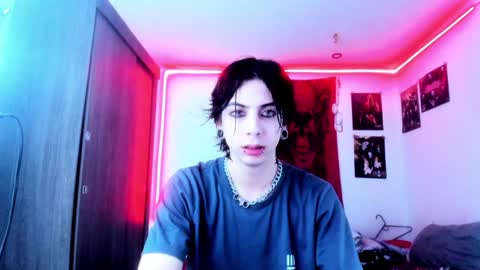 Snapshot of atheneoo_ chatting on December 29, 5:31 am athenauwu online show from December 29, 5:31 am