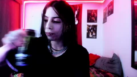 Snapshot of atheneoo_ chatting on December 6, 4:52 am athenauwu online show from December 6, 4:52 am
