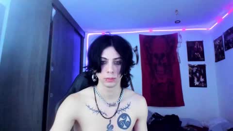 Snapshot of atheneoo_ chatting on March 1, 9:18 am athenauwu online show from March 1, 9:18 am