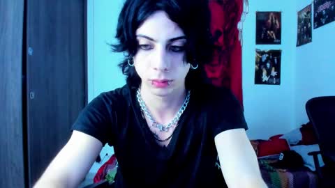 Snapshot of atheneoo_ chatting on February 16, 8:54 am athenauwu online show from February 16, 8:54 am