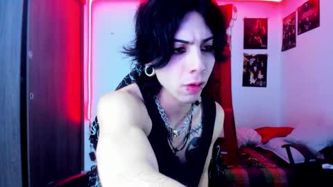 Snapshot of atheneoo_ chatting on February 15, 5:30 am athenauwu online show from February 15, 5:30 am