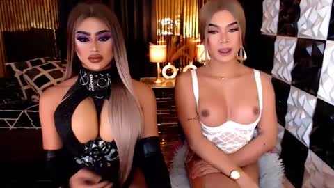 athisamoore online show from April 13, 9:52 pm