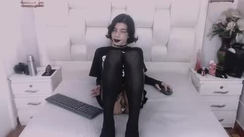 Snapshot of atley_dolly_ chatting on September 30, 9:58 pm ATLEY online show from September 30, 9:58 pm