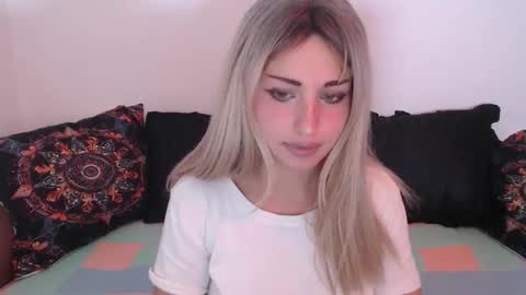 Aubrey online show from April 19, 10:34 pm