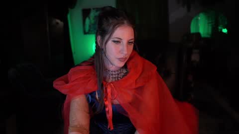 Audrey online show from March 1, 5:33 am