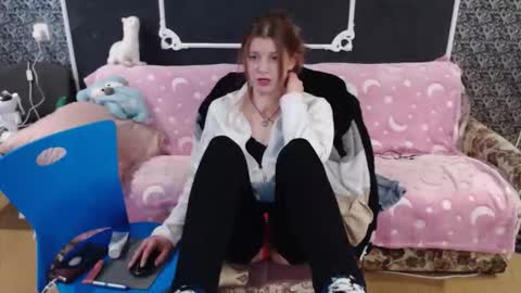 Verona nika online show from February 15, 7:51 am