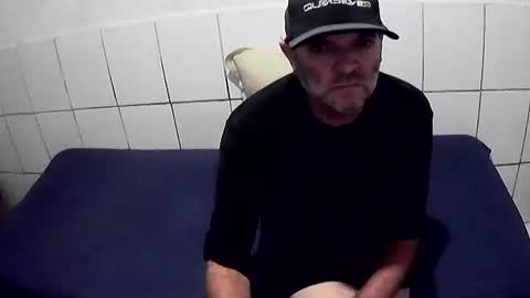 cesar augusto online show from February 26, 8:01 pm