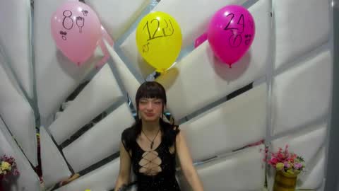 Snapshot of aurora18palmer chatting on December 28, 3:26 pm aurora online show from December 28, 3:26 pm