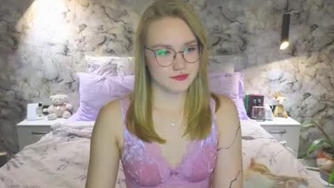 Kate online show from October 24, 5:36 pm