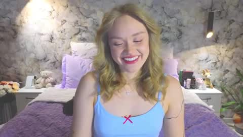 Kate online show from November 19, 5:34 pm