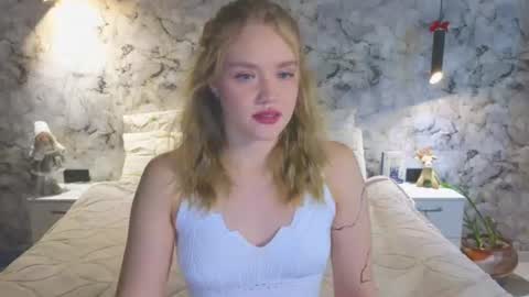Kate online show from July 28, 11:39 am