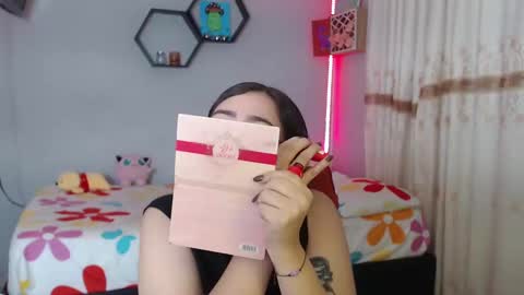 Aurora  online show from January 18, 8:19 pm