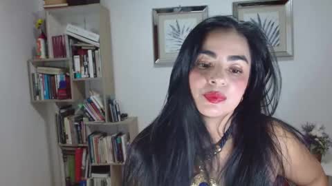 Aurora online show from January 17, 1:15 am