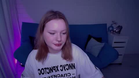 Aurora online show from October 10, 6:03 pm