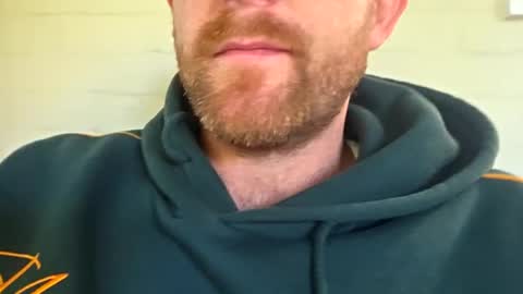 aussie_dadbod6969 online show from July 29, 11:49 pm