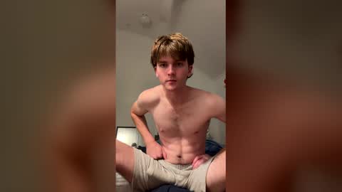 aussieboyethan online show from February 26, 1:14 pm