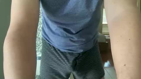 Snapshot of aussielatino82 chatting on September 18, 2:15 am Rich online show from September 18, 2:15 am