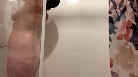 Milf4u online show from April 13, 4:00 pm