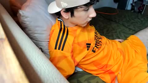 austin1119a online show from April 14, 6:22 pm