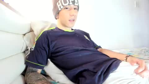 austin1119a online show from February 18, 6:19 pm