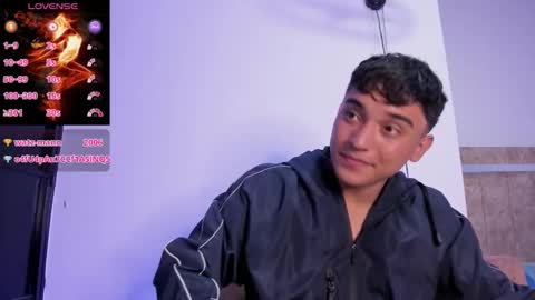 Snapshot of austin_cardieff_ chatting on September 23, 8:26 pm Austin online show from September 23, 8:26 pm