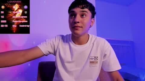 Snapshot of austin_cardieff_ chatting on September 15, 3:41 am Austin online show from September 15, 3:41 am