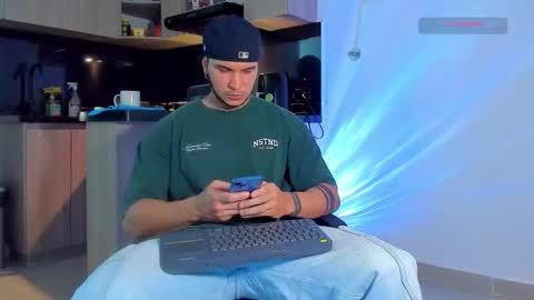 A online show from March 20, 12:04 am