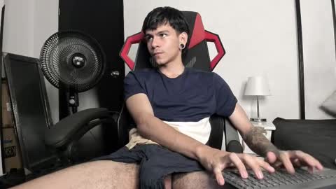 Austin online show from February 18, 8:03 pm