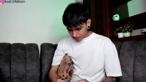 Austin online show from February 19, 9:14 pm