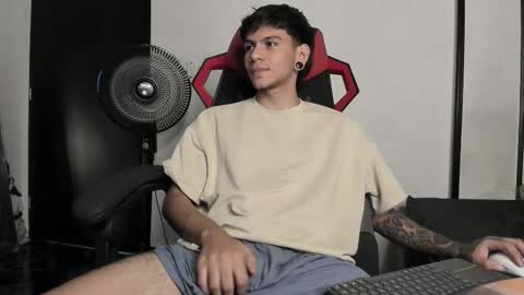 Austin online show from February 14, 12:30 am