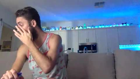 Snapshot of austincutieyes chatting on September 28, 9:13 pm AudiEna online show from September 28, 9:13 pm