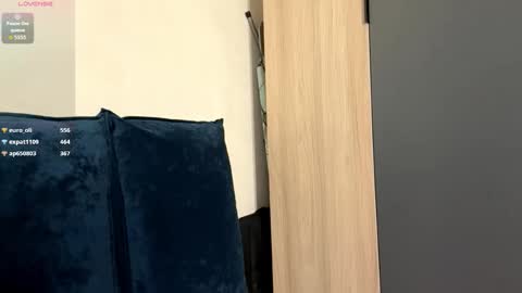 Annie online show from November 23, 4:27 pm