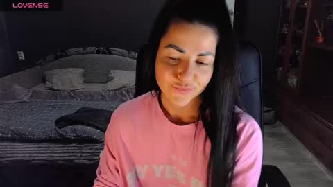 Ava online show from February 12, 6:00 pm