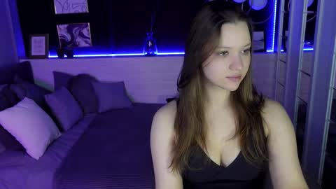 Snapshot of ava__grace chatting on February 18, 2:38 pm Ava online show from February 18, 2:38 pm