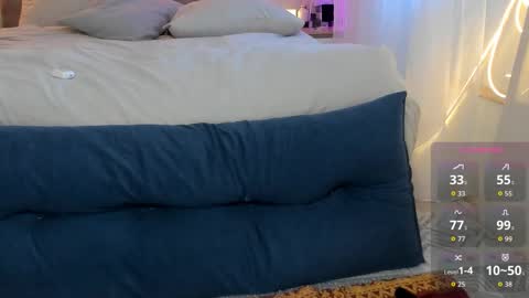 Snapshot of ava_athena chatting on September 29, 7:40 am Ava online show from September 29, 7:40 am
