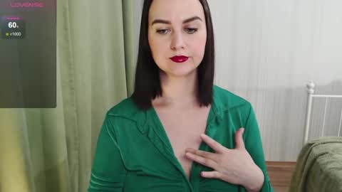 Snapshot of avaedenn chatting on December 14, 8:08 pm Ava online show from December 14, 8:08 pm