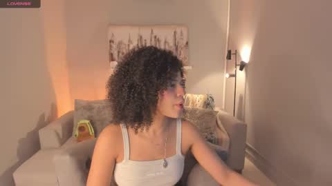 Snapshot of avalon_badger chatting on February 25, 7:06 pm Avalon online show from February 25, 7:06 pm