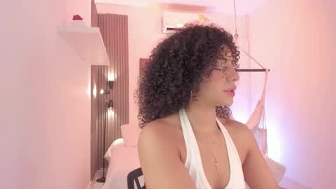 Avalon online show from December 1, 7:45 pm