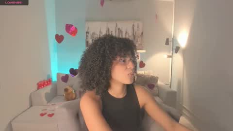 Snapshot of avalon_badger chatting on February 16, 5:15 pm Avalon online show from February 16, 5:15 pm