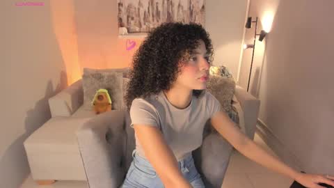 Snapshot of avalon_badger chatting on February 22, 3:47 pm Avalon online show from February 22, 3:47 pm