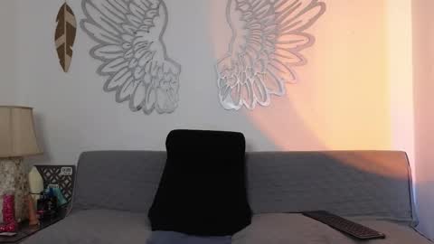 Ava online show from March 25, 3:02 am